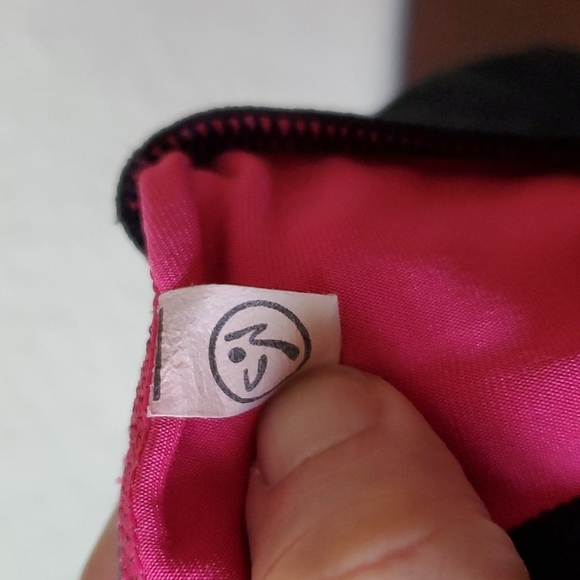 Zumba Wear sz M Women's V Neck Style Dance Workout High Impact Sports Bra - Picture 8 of 9